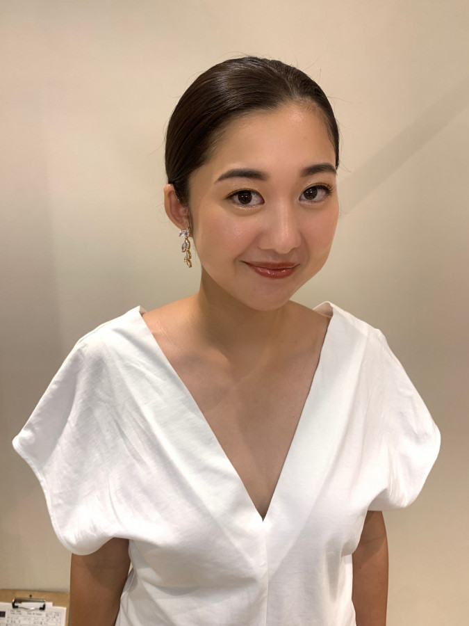 Momoさんのヘアメイクの写真