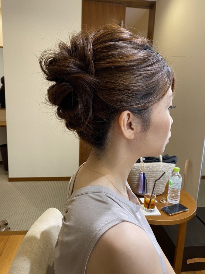 rikaさんのヘアメイクの写真