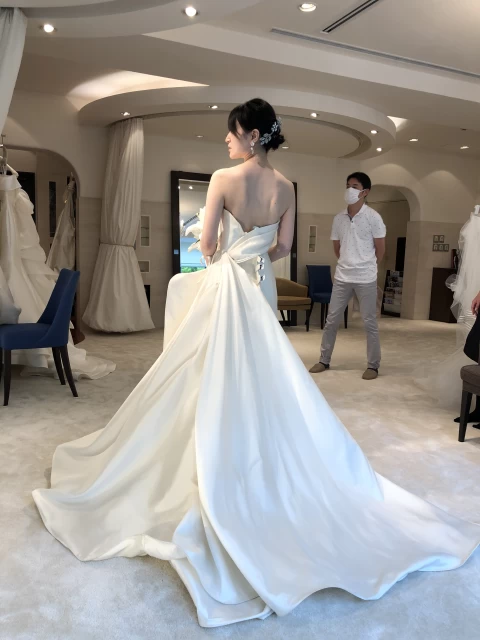 ゆりさんのウエディングドレスの写真