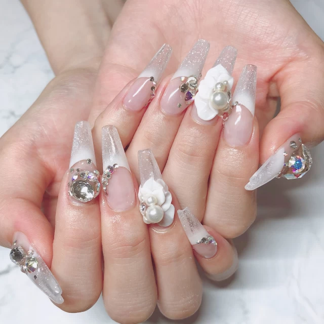 ya_weddingさんのネイルの写真