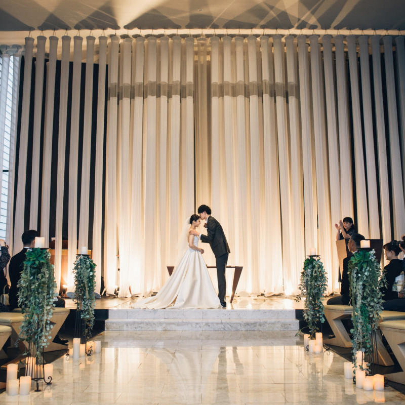 親族のみのスタイリッシュな結婚式