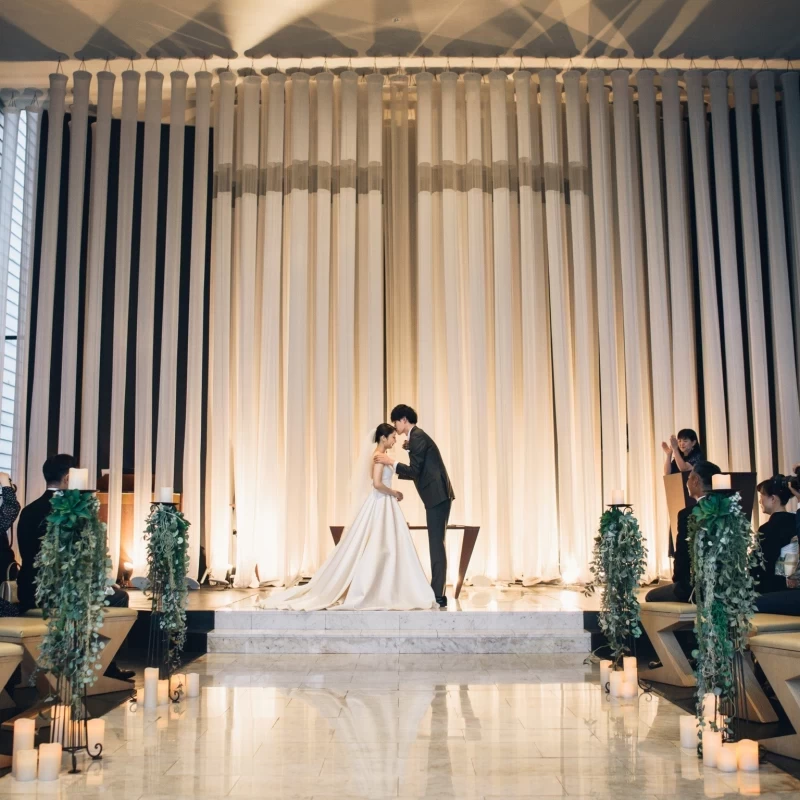 親族のみのスタイリッシュな結婚式