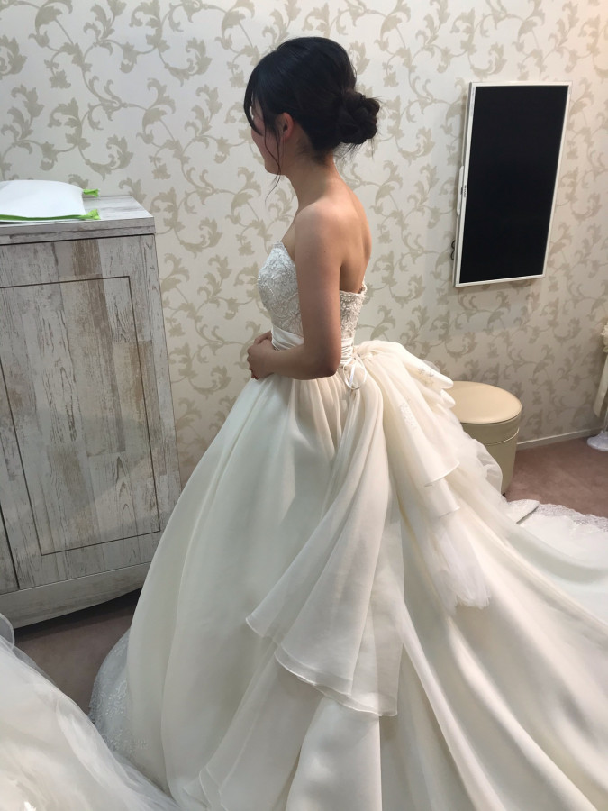 たもにさんのウエディングドレスの写真