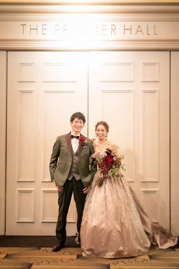 笑顔あふれる結婚式