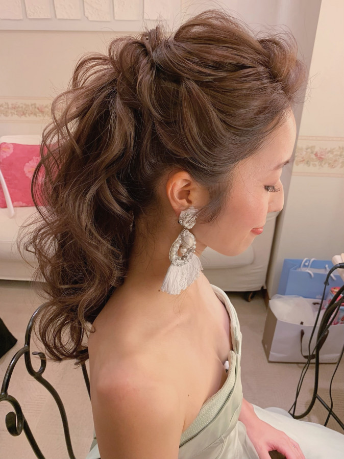 yuriさんのヘアメイクの写真