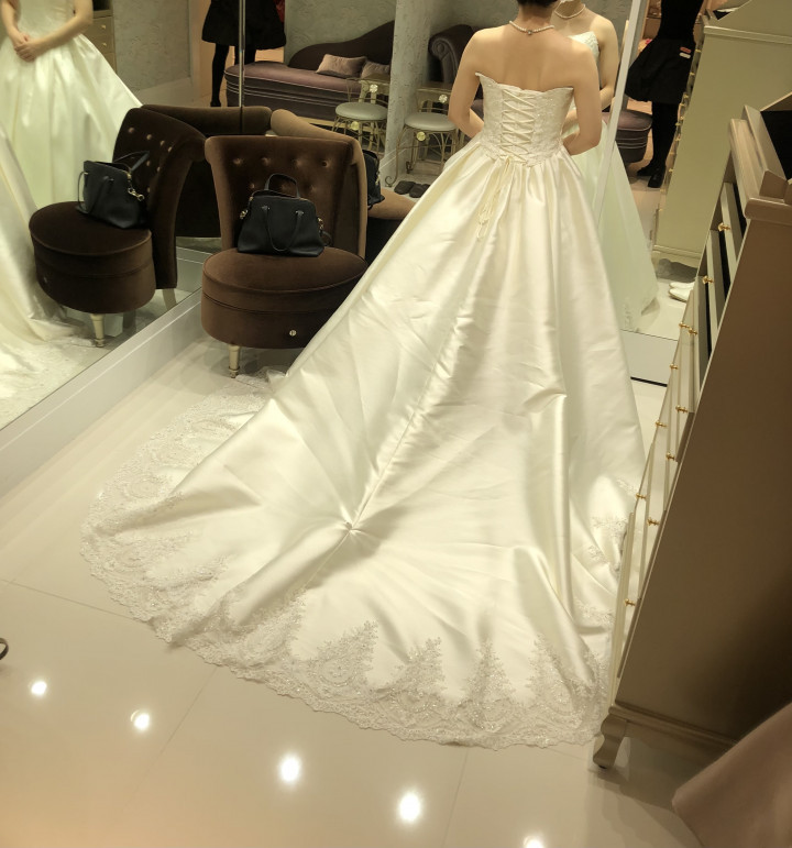MUさんのウエディングドレスの写真
