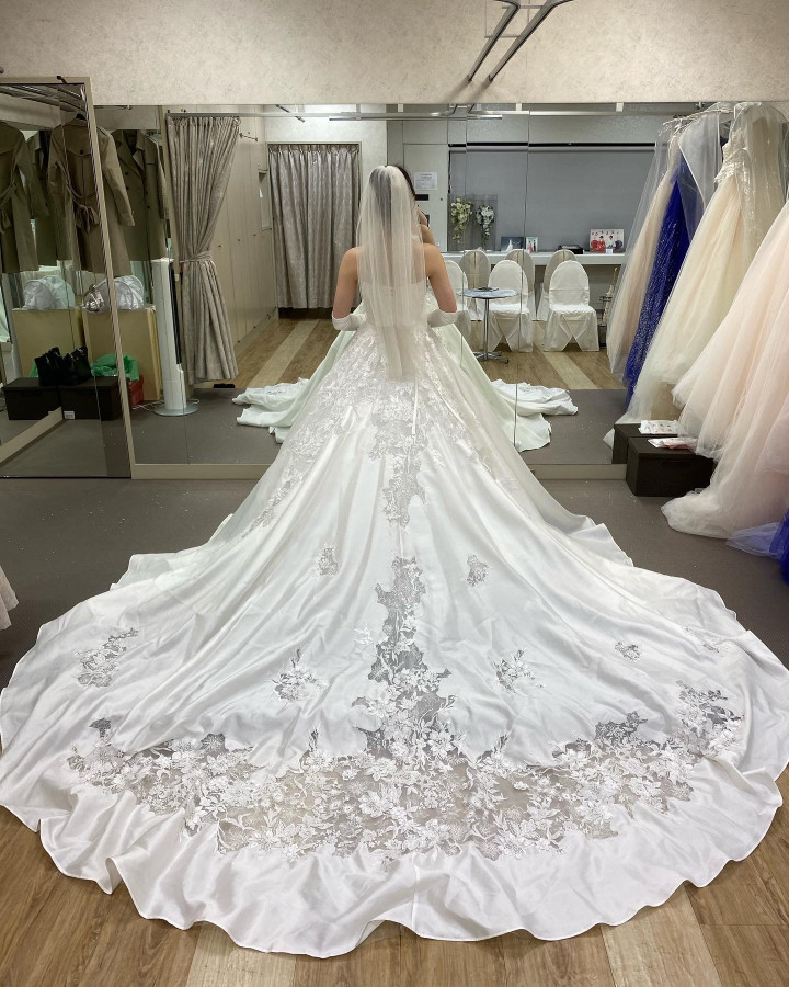 はるるさんのウエディングドレスの写真