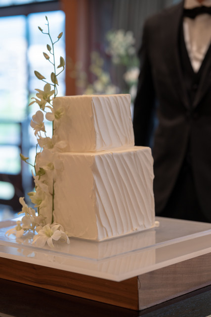 ひまわりさんのウエディングケーキの写真