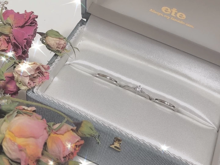 りかさんの結婚指輪の写真