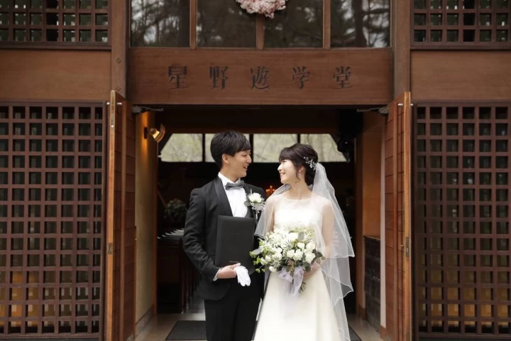 軽井沢高原教会の結婚式レポート（ハナレポ）【ウエディングパーク】