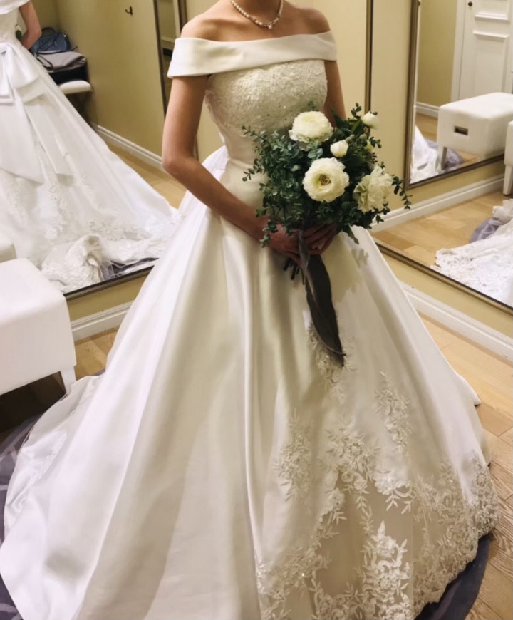えるもさんのウエディングドレスの写真