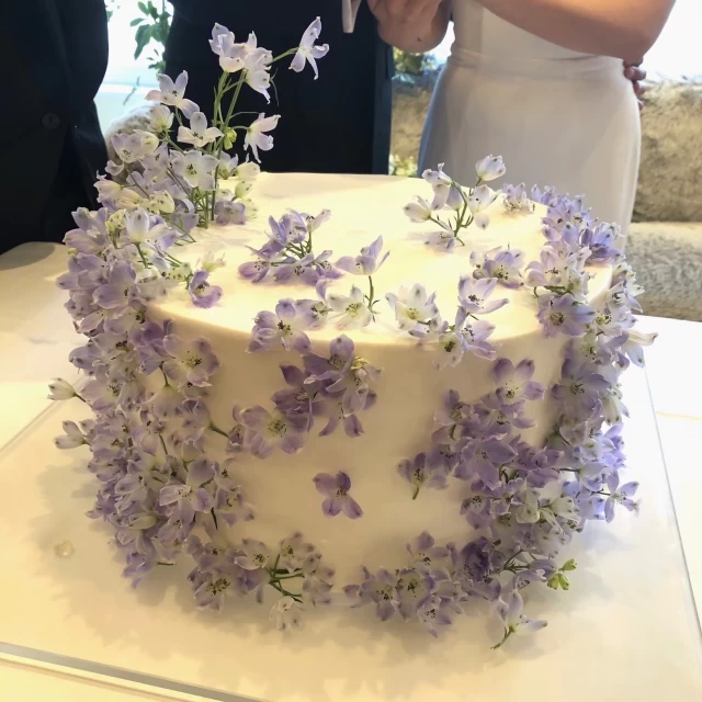 りささんのウエディングケーキの写真