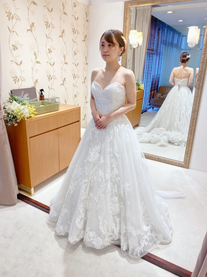 あみちぃさんのウエディングドレスの写真