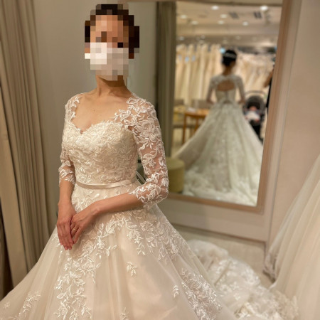 ねこさんのウエディングドレス