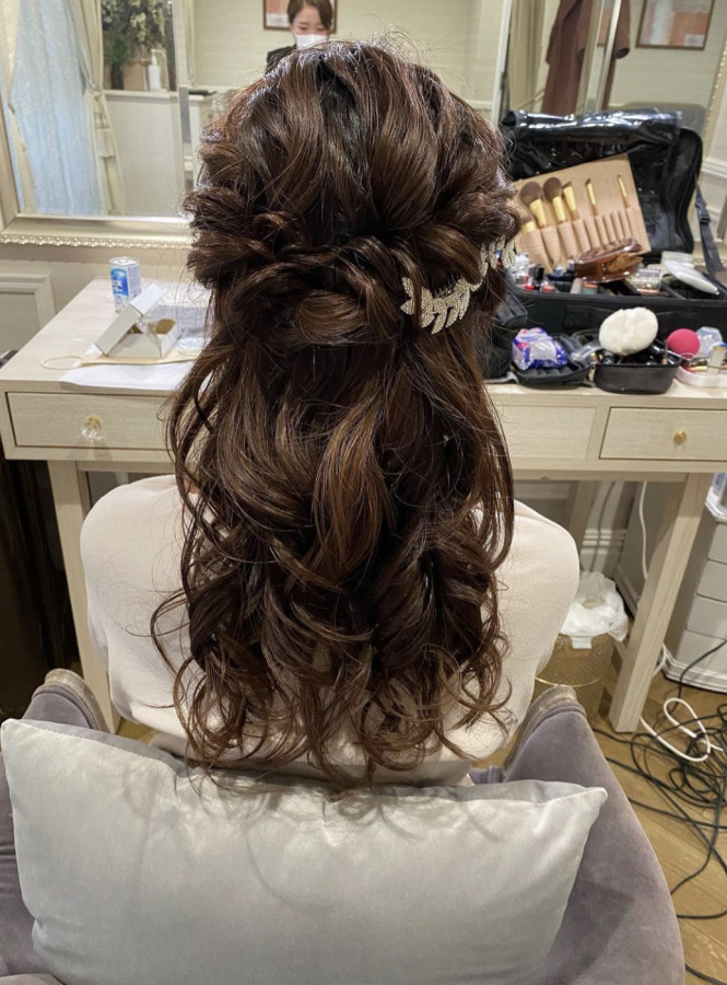 かめあやさんのヘアメイクの写真