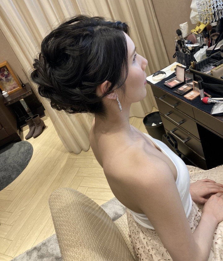 yuiさんのヘアメイクの写真