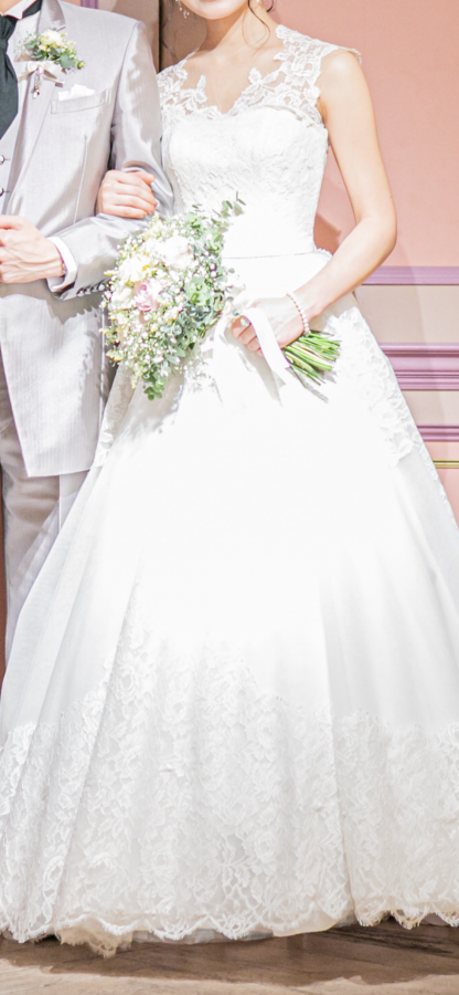 さえさんのウエディングドレスの写真