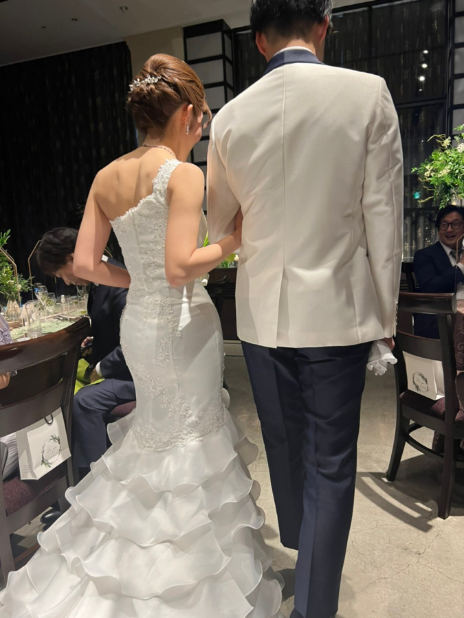 号泣と笑顔の結婚式
