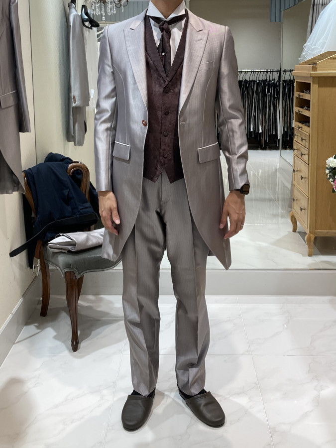 あずささんの新郎衣装の写真