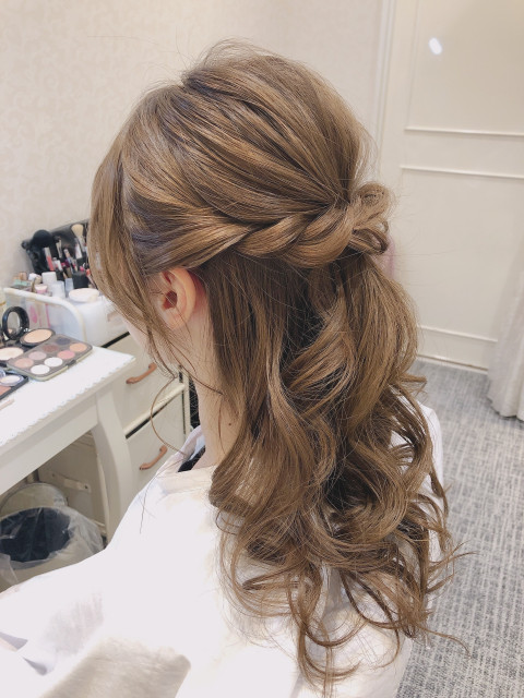 lalaさんのヘアメイクの写真