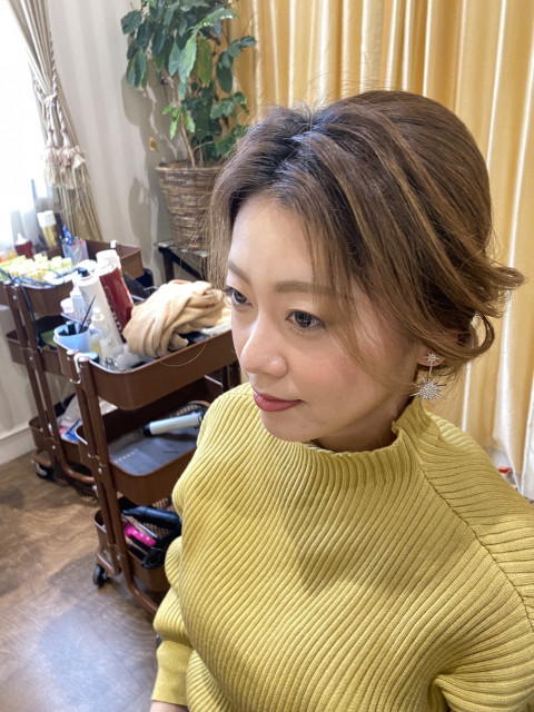 こなきさんのヘアメイクの写真