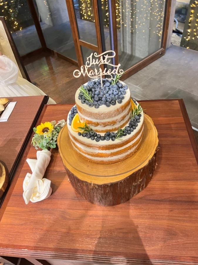 かなえさんのウエディングケーキの写真