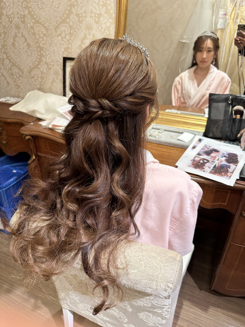 もちさんさんのヘアメイクの写真