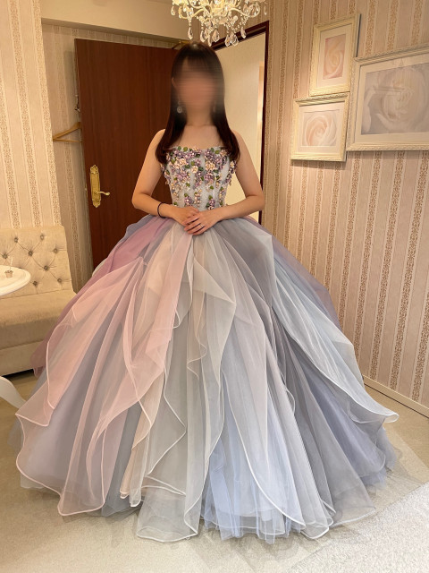 akaneさんのカラードレスの写真