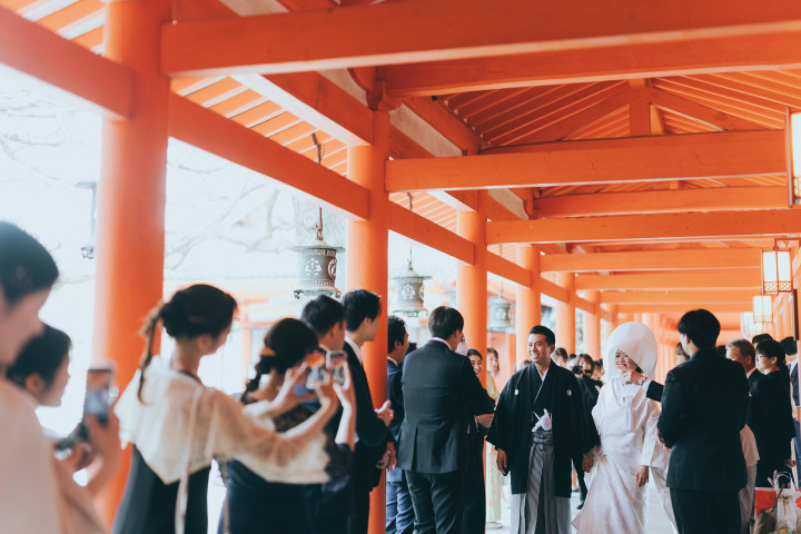 友人と家族と一生の思い出に、平安神宮会館で結婚式をして本当に良かった