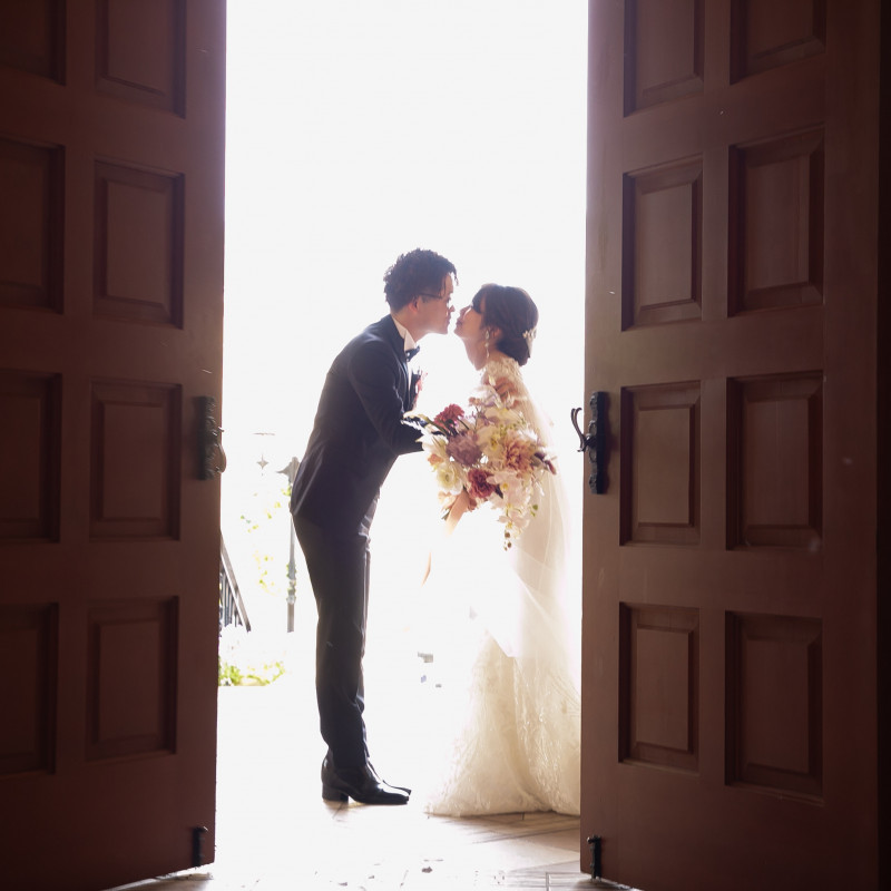 可憐なアンティークウェディング