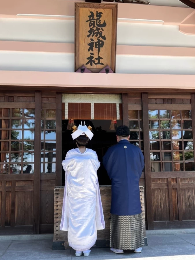 岡崎城のそばでの神前式