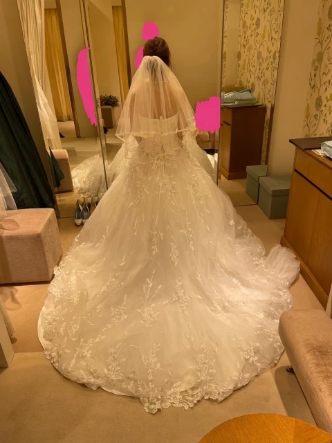 うーさんのウエディングドレスの写真