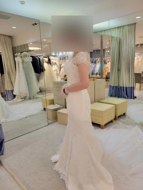 サカキさんのウエディングドレスの写真