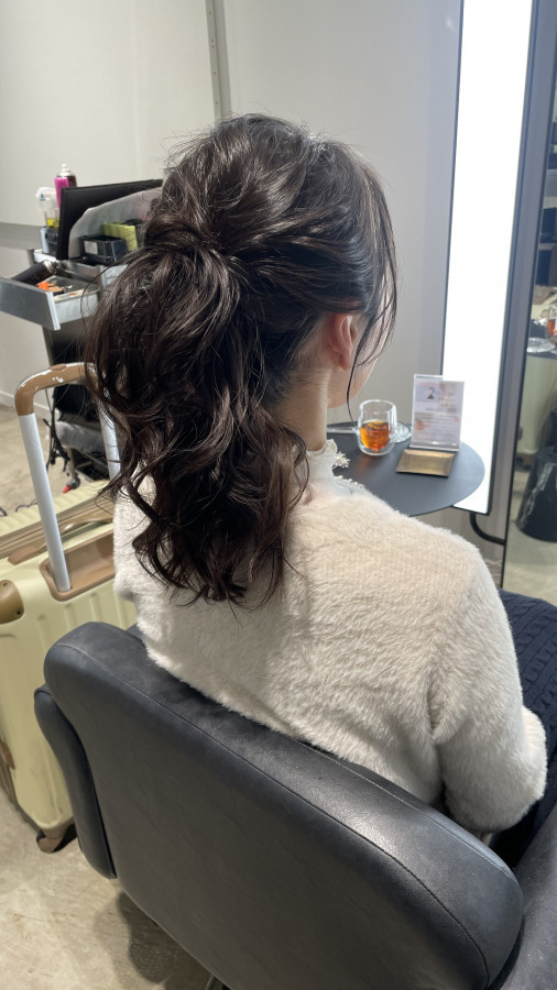 まる。さんのヘアメイクの写真