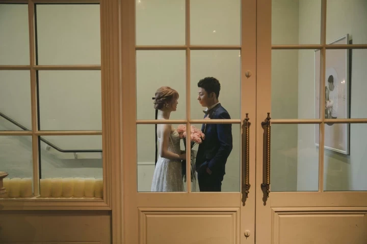 隠れ家レストランを貸切！好きなものを詰め込んだこだわりWedding