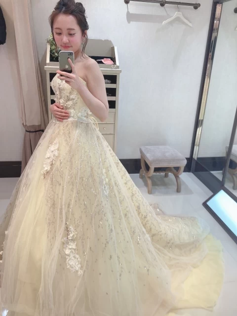 たおみさんのカラードレスの写真