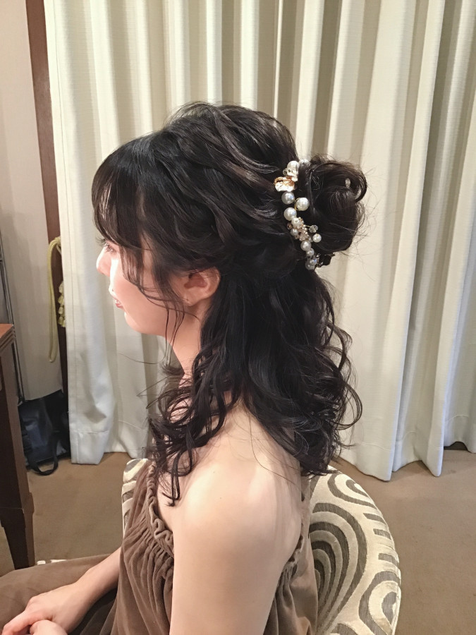 yuzuさんのヘアメイクの写真