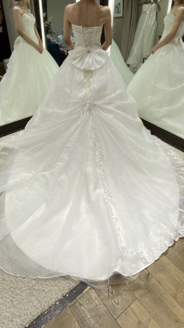 mocoさんのウエディングドレスの写真