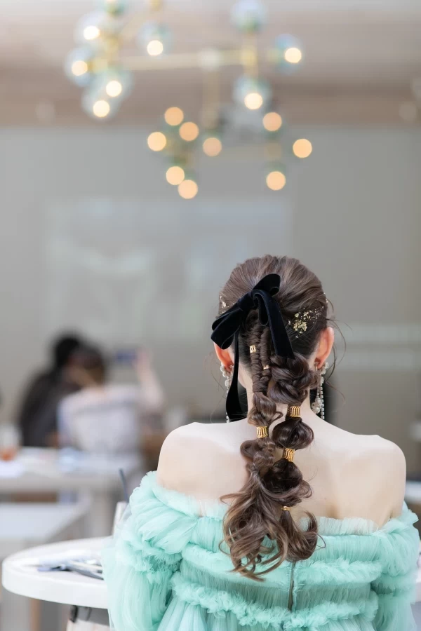 necoさんのヘアメイクの写真