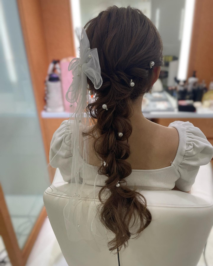 まいさんのヘアメイクの写真