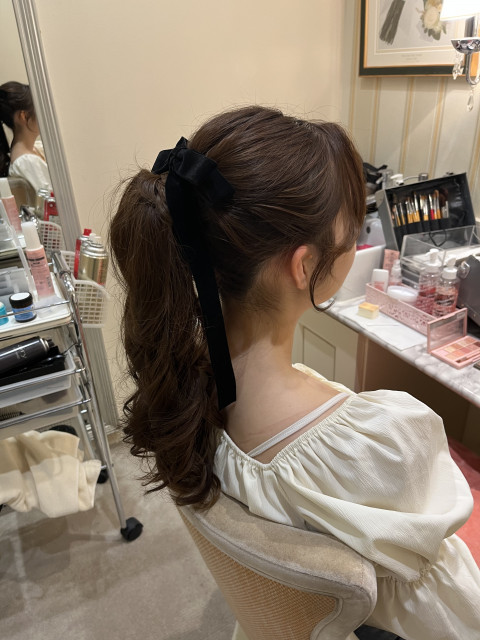 ゆうゆうさんのヘアメイクの写真