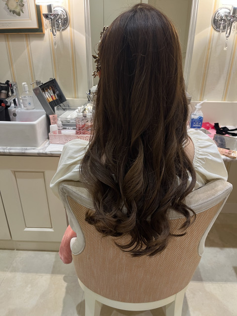 ゆうゆうさんのヘアメイクの写真