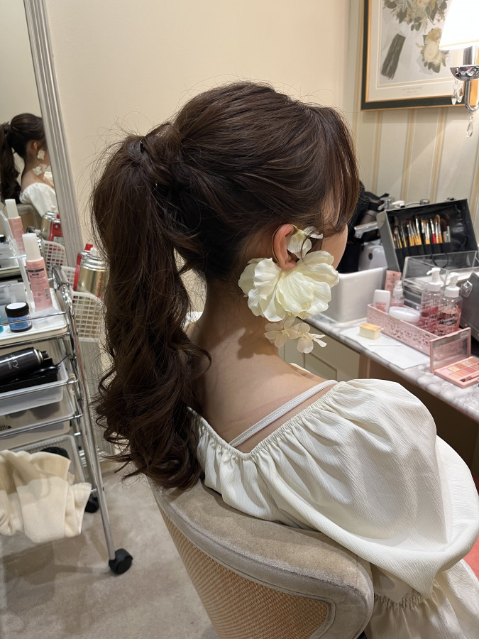 ゆうゆうさんのヘアメイクの写真