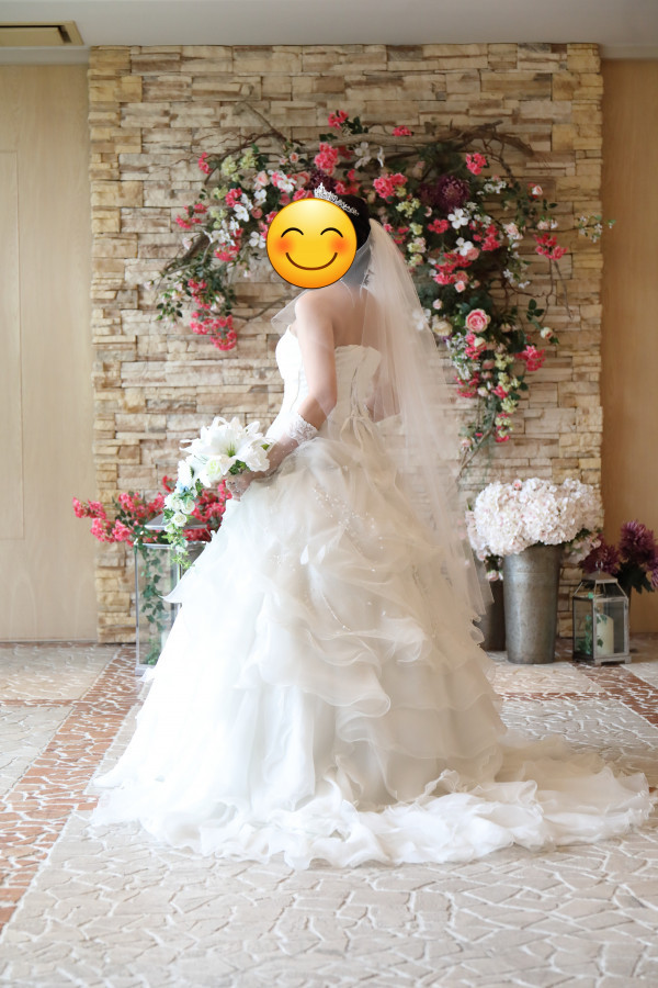 いろはさんのウエディングドレスの写真