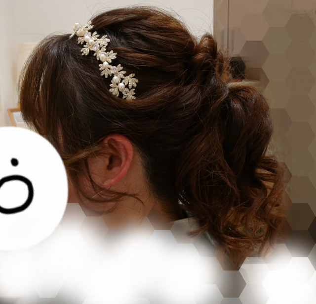 瑠華さんのヘアメイクの写真