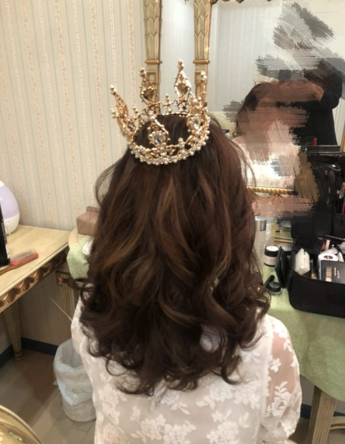 みか、さんのヘアメイクの写真