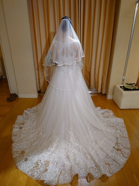 まりさんのウエディングドレスの写真