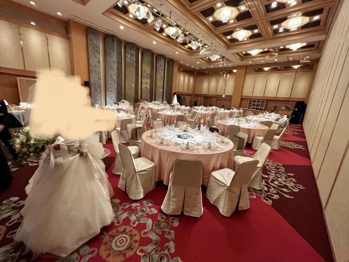 上品な料理、豪華な会場、質の良いスタッフとサービス