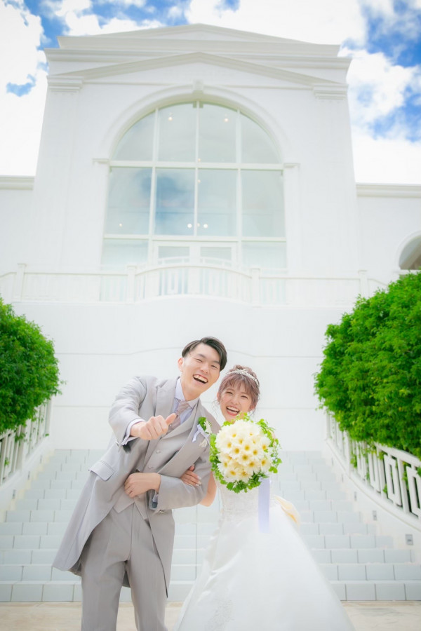 家族を沖縄へ"プチリゾート婚"