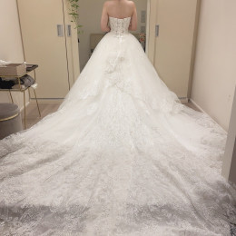 ちろるさんのウエディングドレスの写真